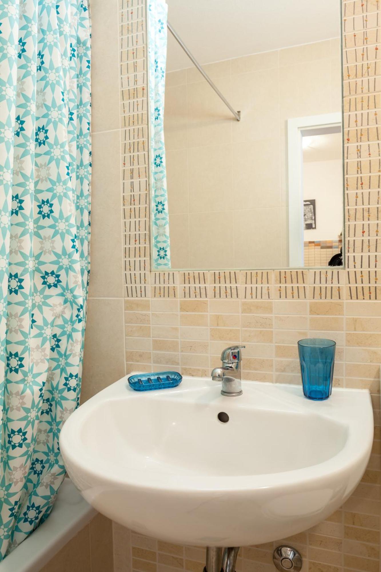 Apartments Leut 80M From The Sea 伯德古拉 客房 照片